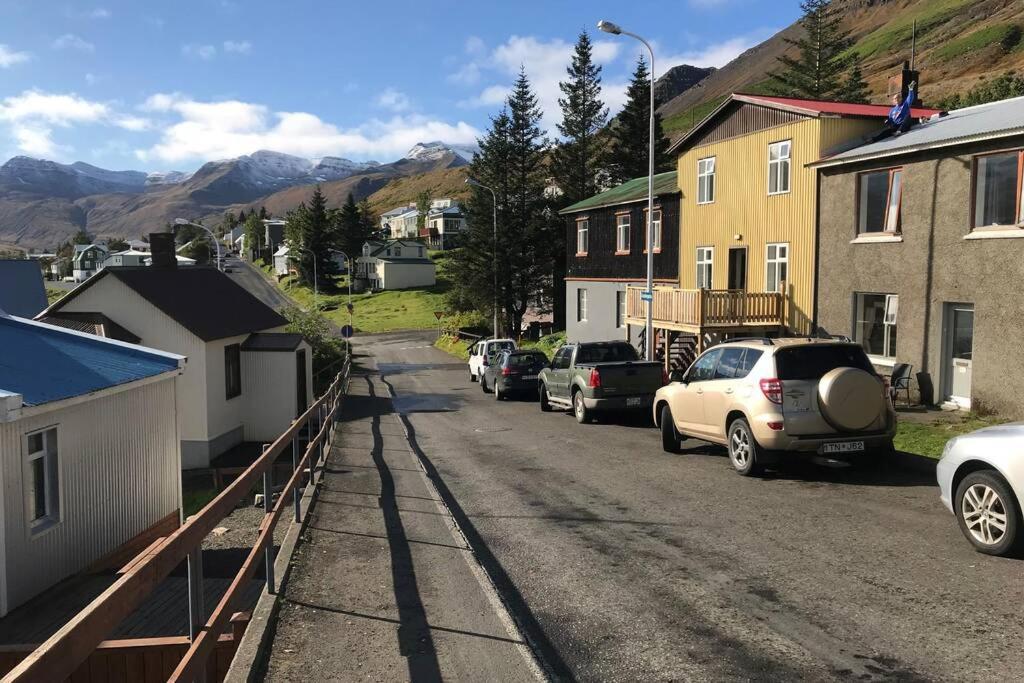 House With A Warm Soul In North Iceland Siglufjordur Exterior photo